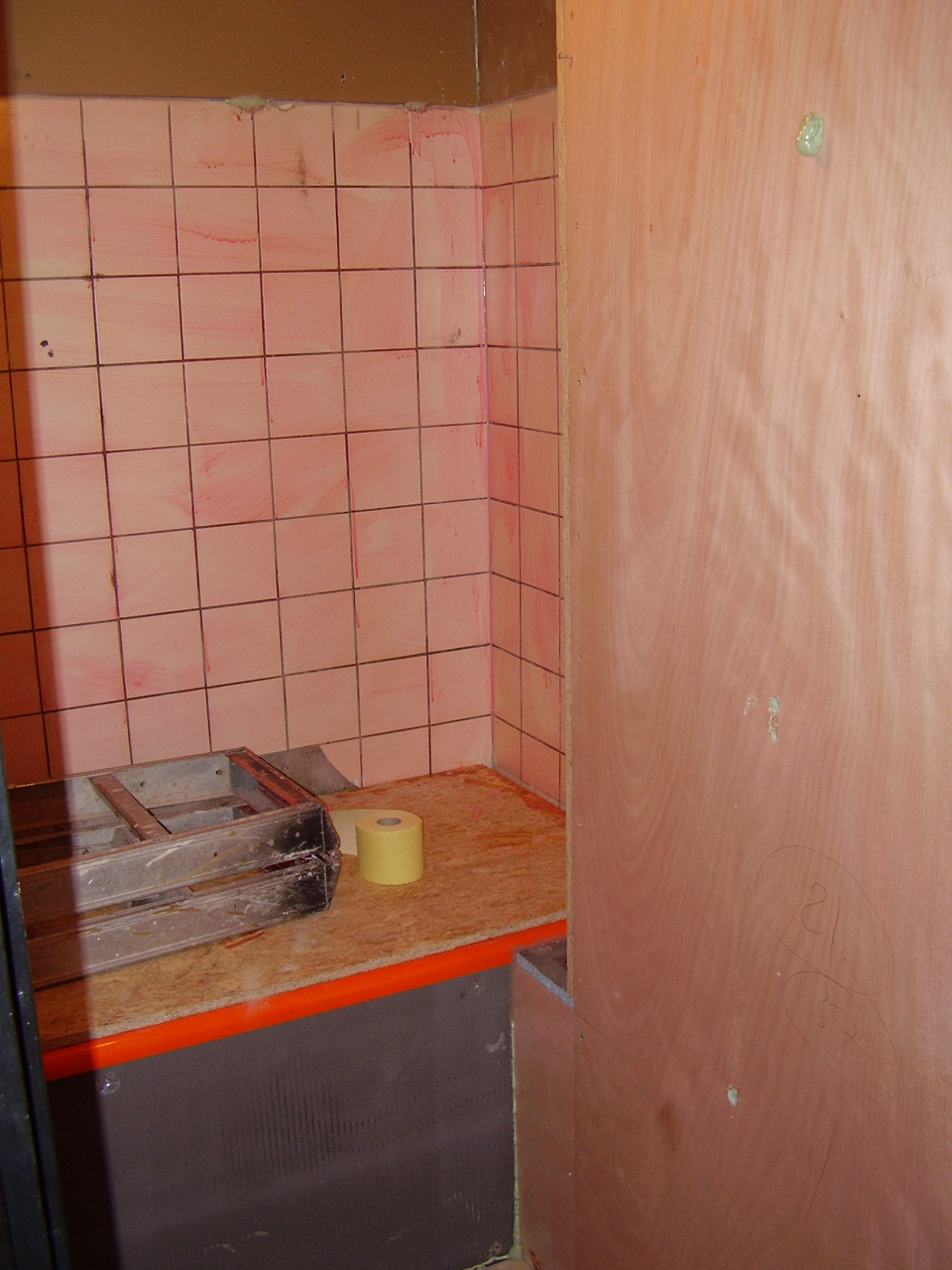 Badkamer renovatie in jaren 70 stijl